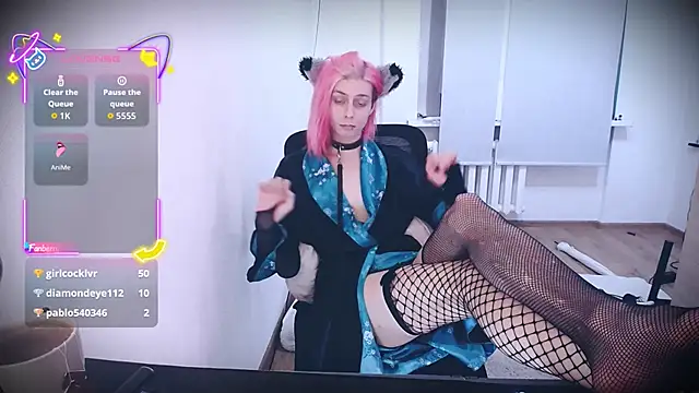 Littlepinkcat online show from January 15, 12:59 pm