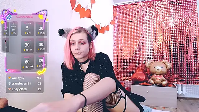 Littlepinkcat online show from February 23, 7:55 am