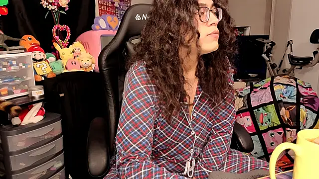 ShinyCherub online show from October 22, 8:49 am