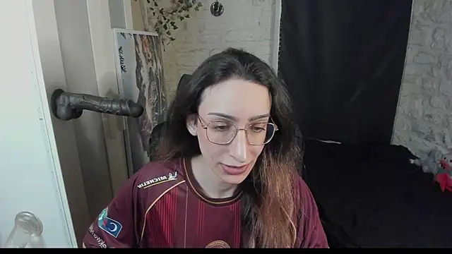 Snapshot of Mayala__ chatting on March 9, 8:21 pm Mayala   online show from March 9, 8:21 pm