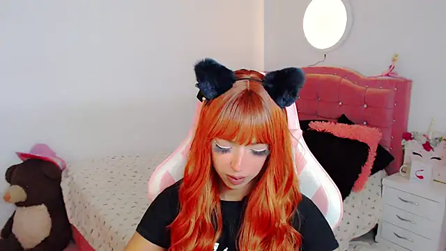 Tanedra collings online show from October 6, 3:50 am