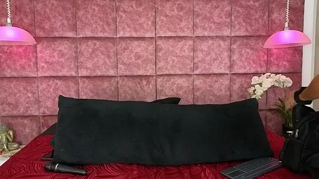 Taly Fox online show from January 6, 10:02 pm