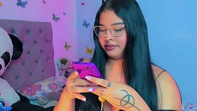 mabellfox online show from December 13, 4:22 am