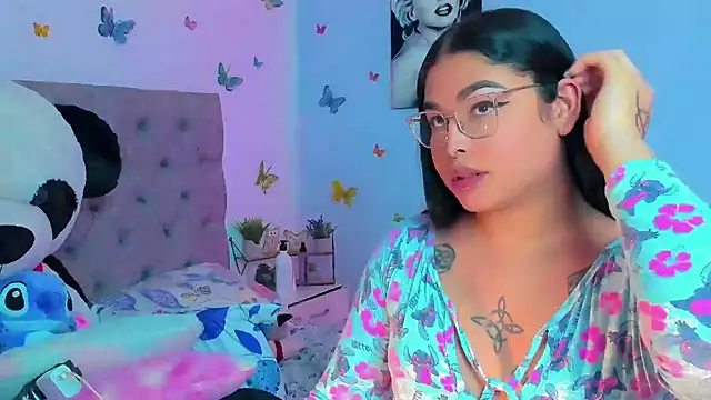 mabellfox online show from December 14, 3:18 am