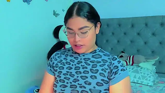 mabellfox online show from March 19, 4:55 pm