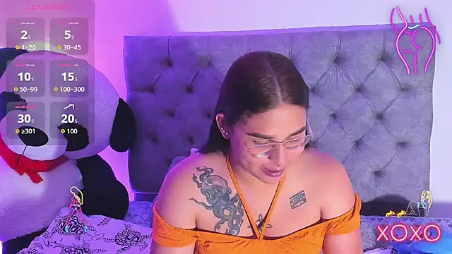 mabellfox online show from December 23, 4:39 am