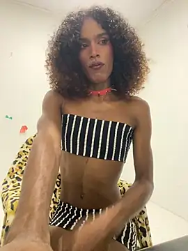 lau sil online show from February 20, 10:34 pm